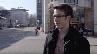 Straßenumfrage: Wie gehen Sie mit Ihren Daten um? (Video)