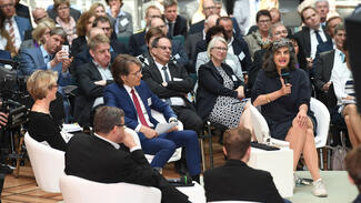 Shermin Voshmgir (Foto: David Ausserhofer)