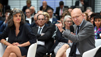 Shermin Voshmgir und Heinz Bude (Foto: David Ausserhofer)