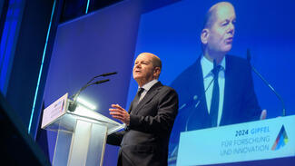 Bundeskanzler Olaf Scholz beim Gipfel für Forschung und Innovation 2024 (Foto: David Ausserhofer)