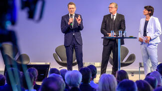 Panel beim Gipfel für Forschung und Innovation 2024 (Foto: David Ausserhofer)